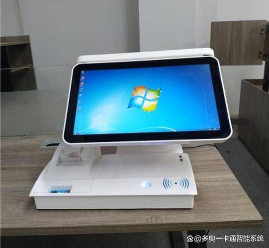 智能一脸通行系统 重新定义多维度安防与人行管理新范式